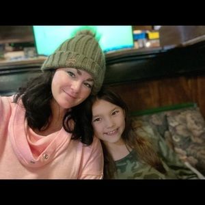 Meet your Posher, Bj